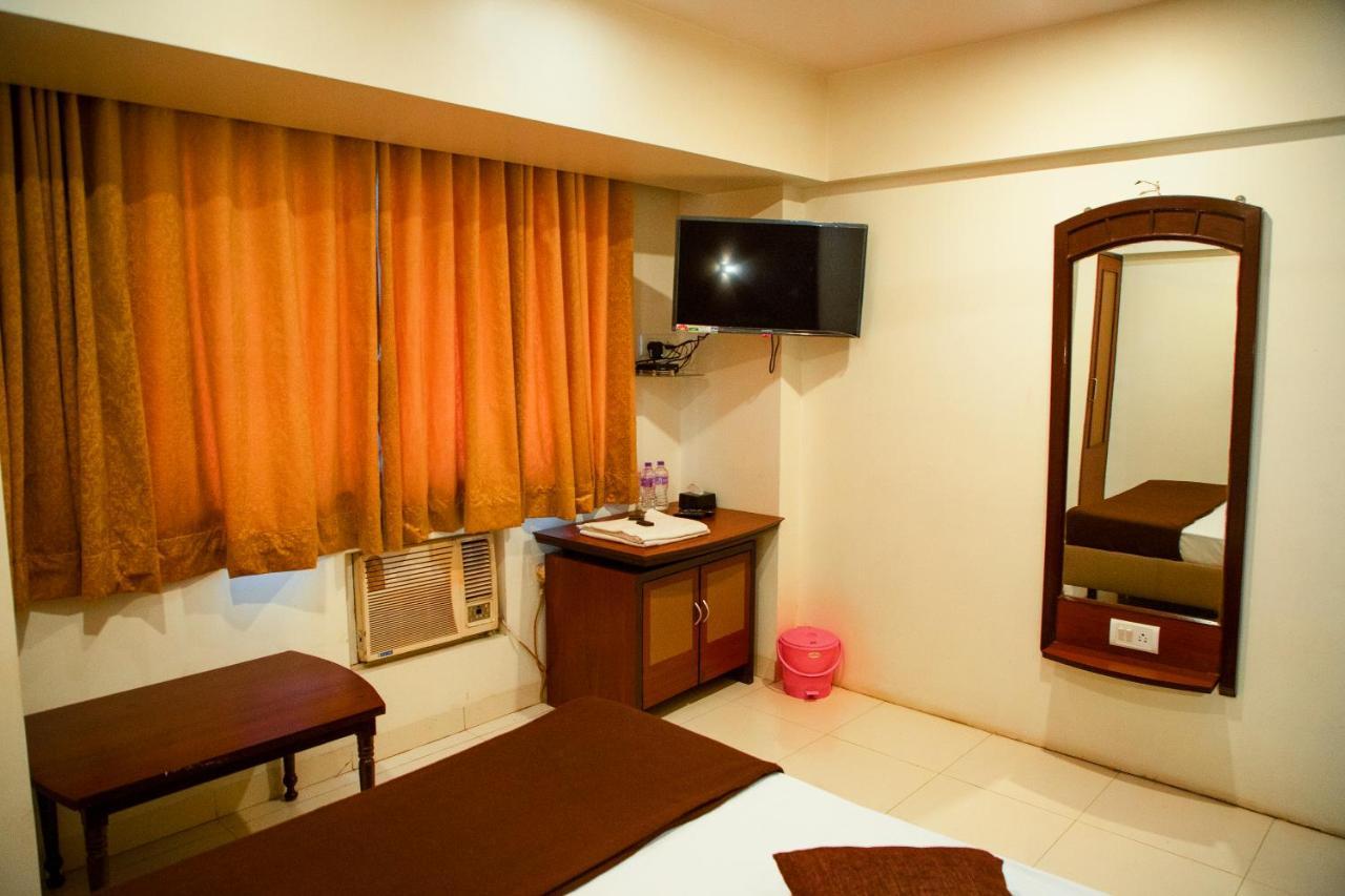 Hotel Ashoka Mire Esterno foto